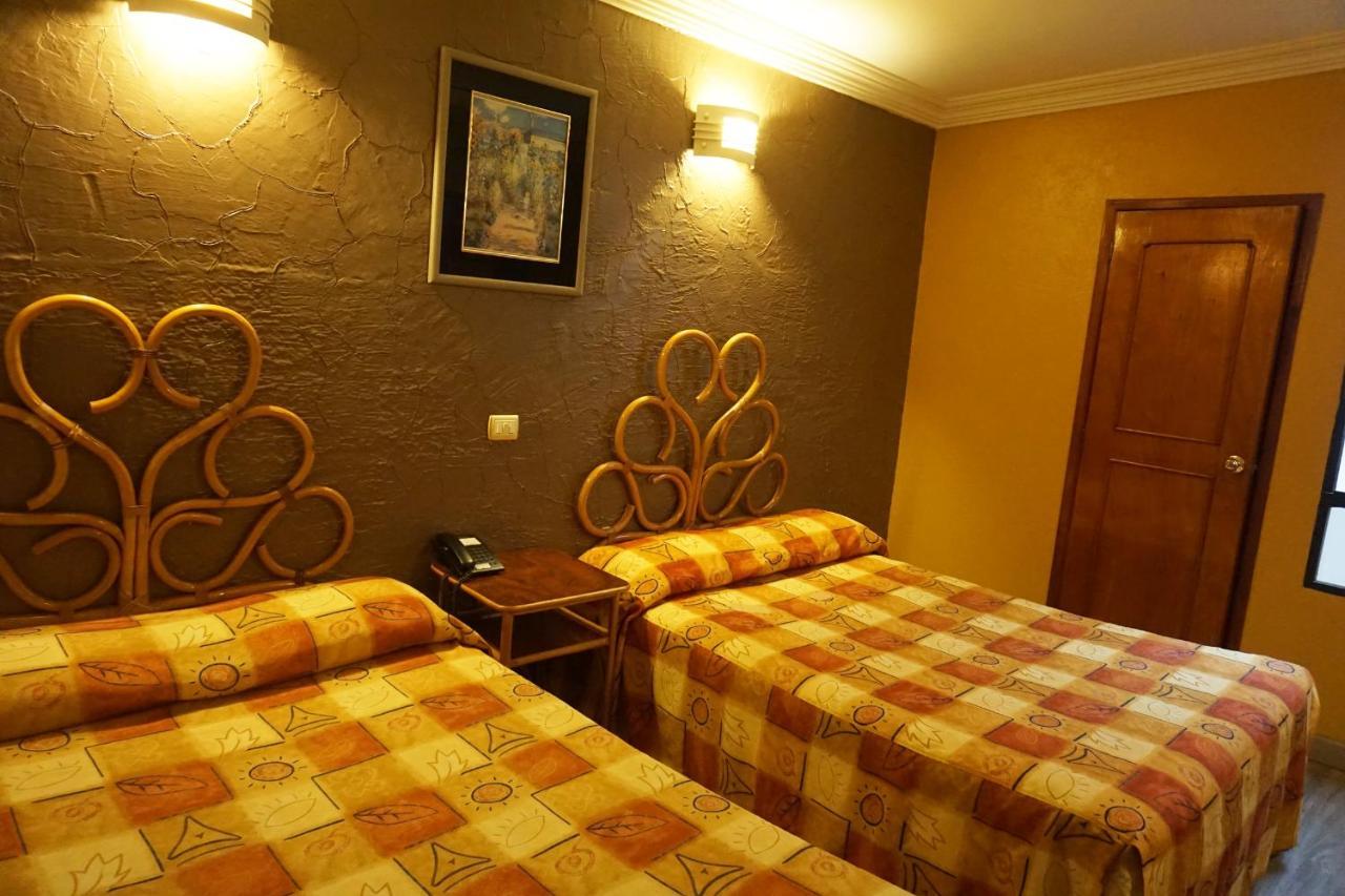 Hotel Plaza Crystal Xalapa Exteriör bild
