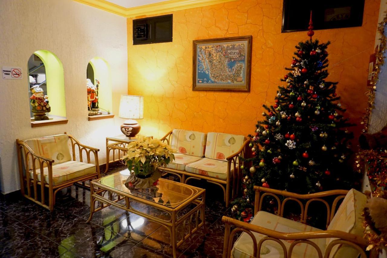 Hotel Plaza Crystal Xalapa Exteriör bild